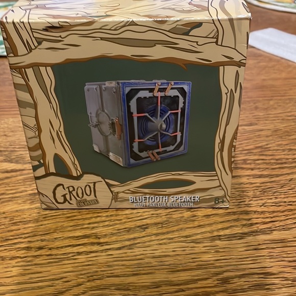 Disney marvel Groot Bluetooth Square speaker - Picture 6 of 8